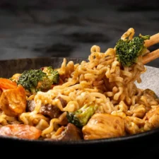 Ngo Ngae Noodles